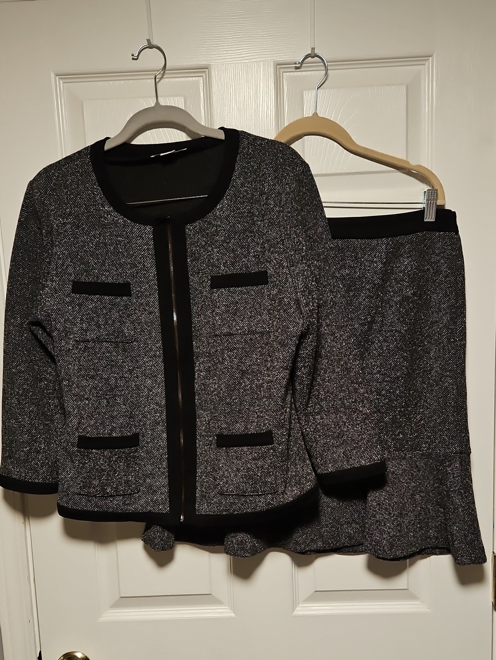 Liz Claiborne Tweed Zip Front Skirtsuit